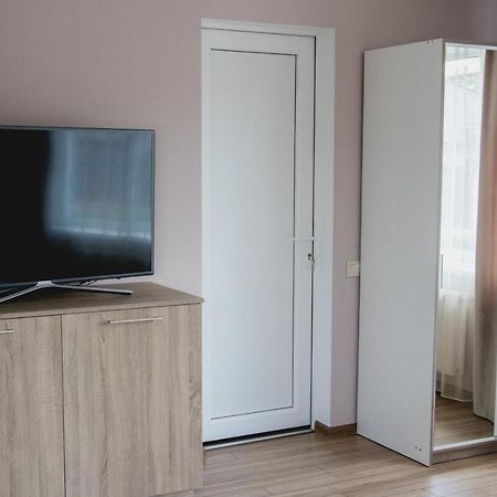 Apartments In Joniskis מראה חיצוני תמונה